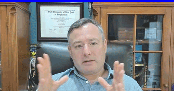 Eugene Vindman Eugene Vindman: What he says vs. how he votes. Rep. Vindman claims to fight corruption, back law enforcement, and stand with veterans — but see how his actual voting record on voter ID, border security, veterans